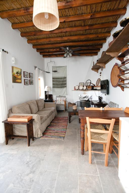 Spiti Calliope Káthikas Exterior foto