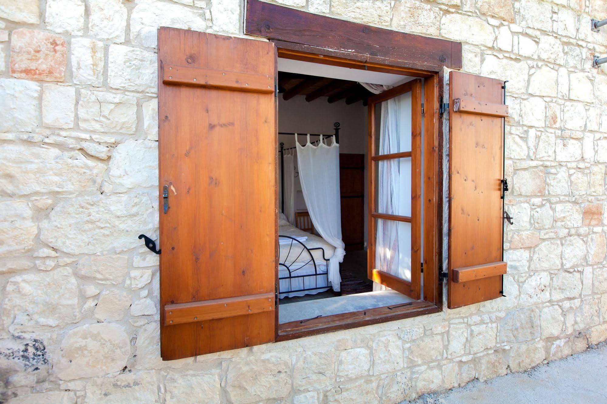 Spiti Calliope Káthikas Exterior foto
